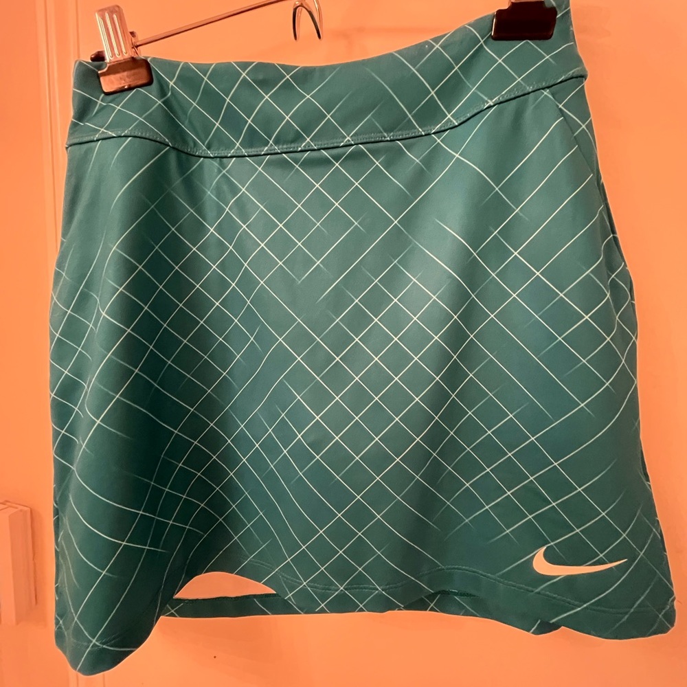 Golf skort